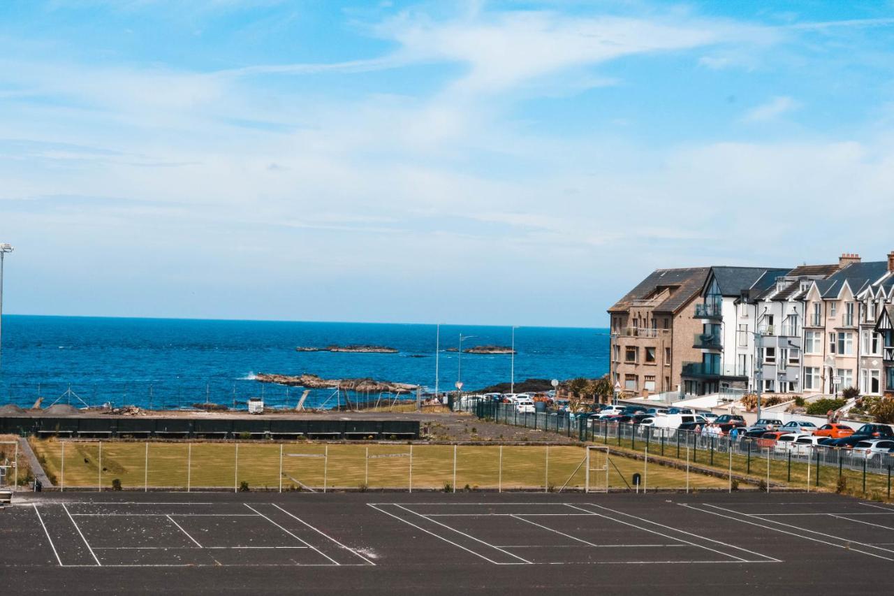 Luxury Sea View Apartment Portrush Exterior photo