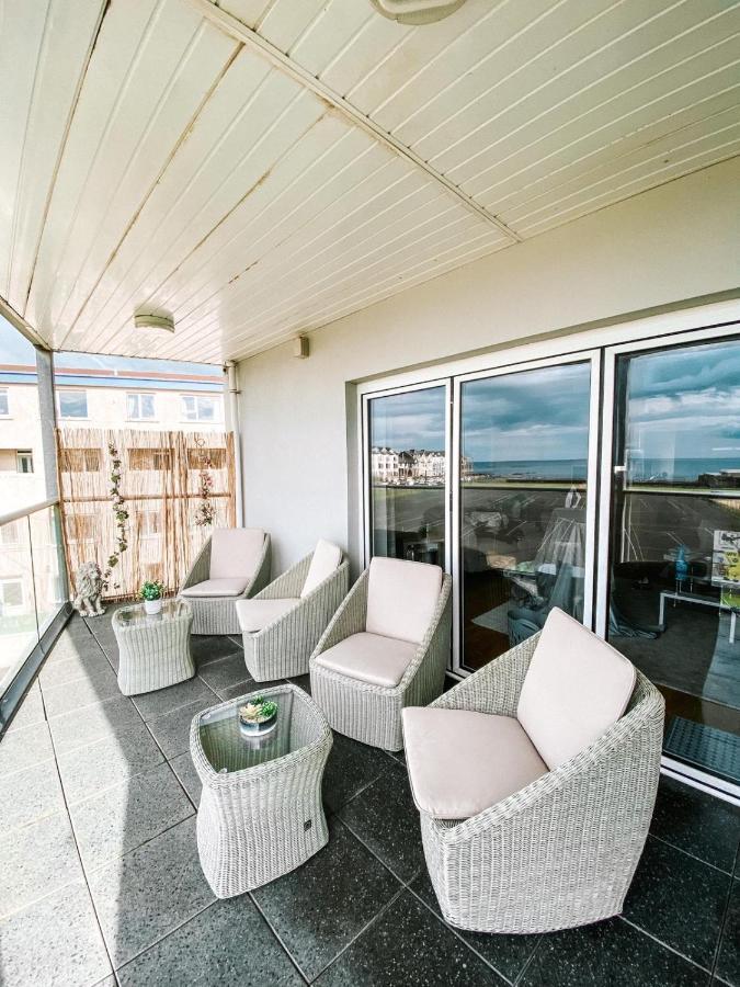 Luxury Sea View Apartment Portrush Exterior photo