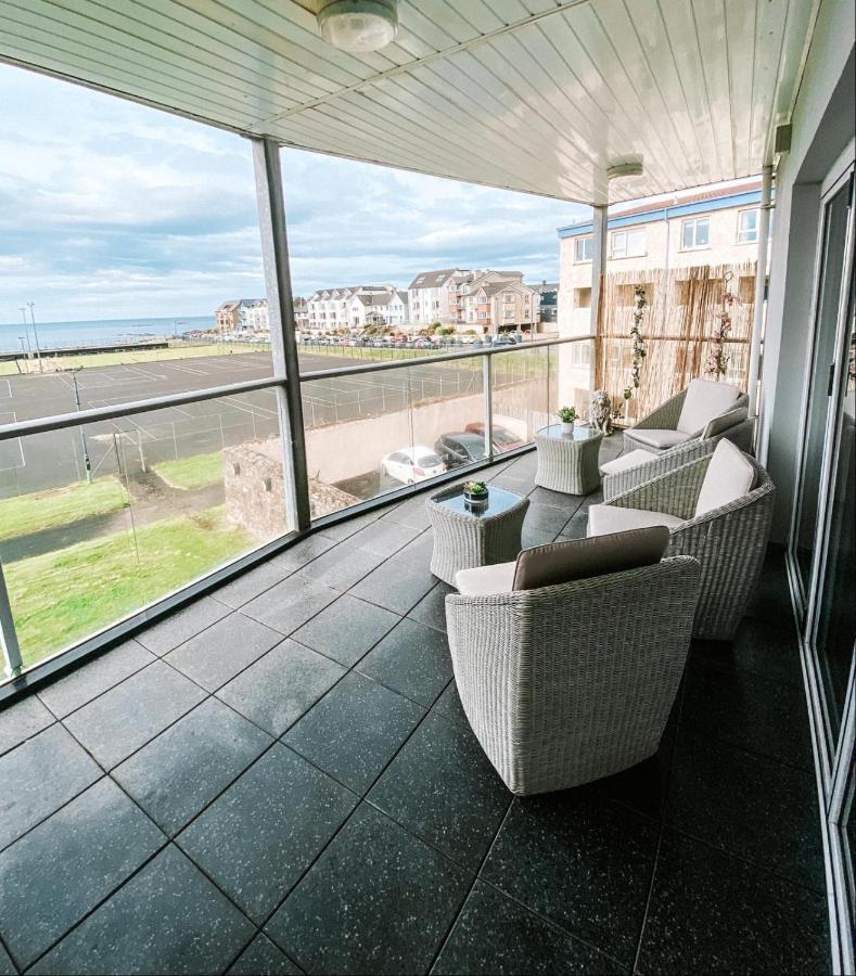 Luxury Sea View Apartment Portrush Exterior photo